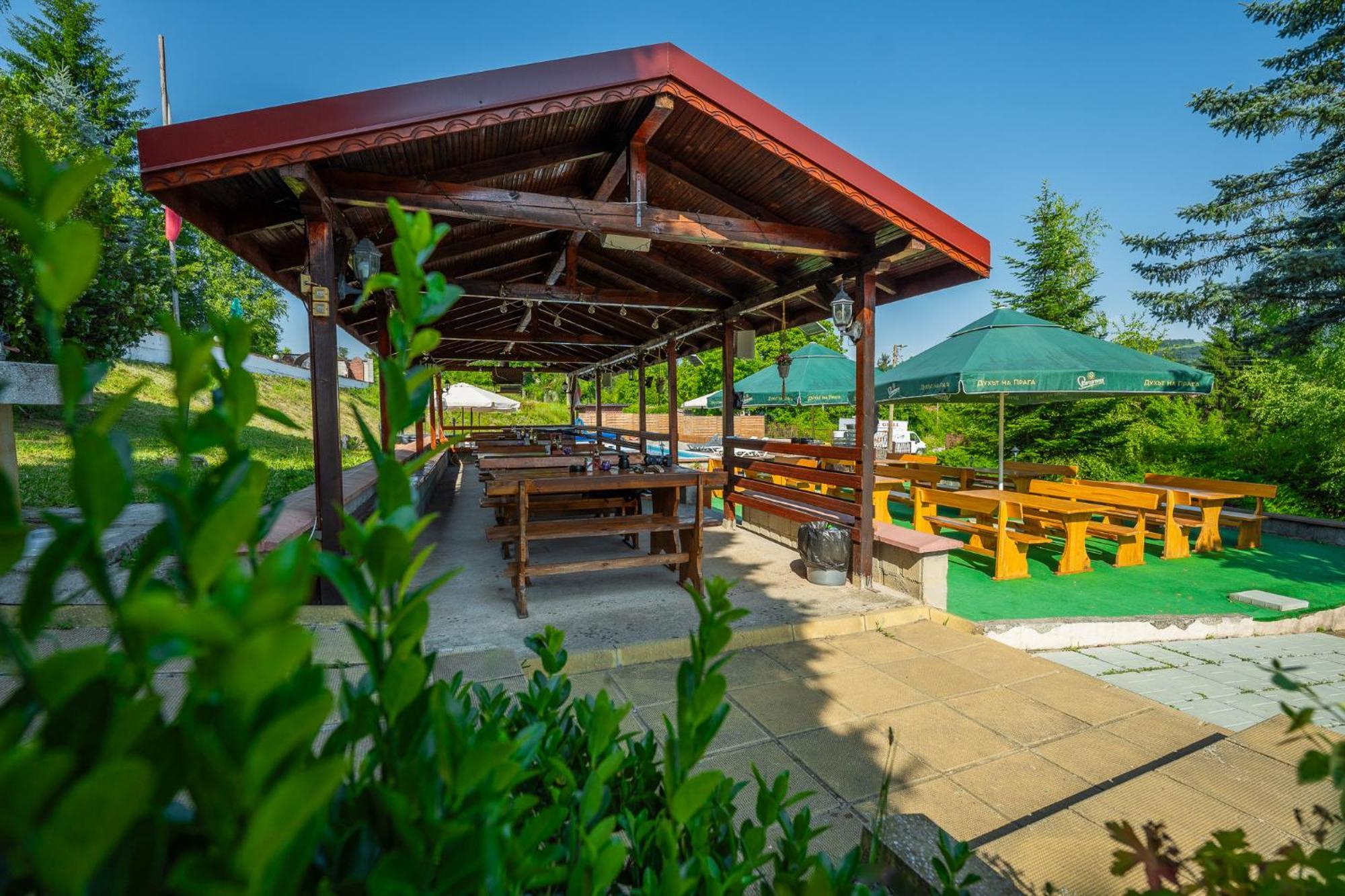 Комплекс Асеневци Hotel Tsareva Livada ภายนอก รูปภาพ